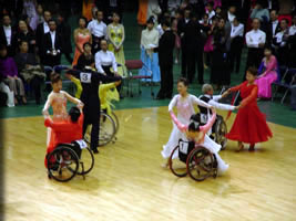 車椅子ダンス