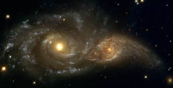 おおいぬ座の衝突銀河